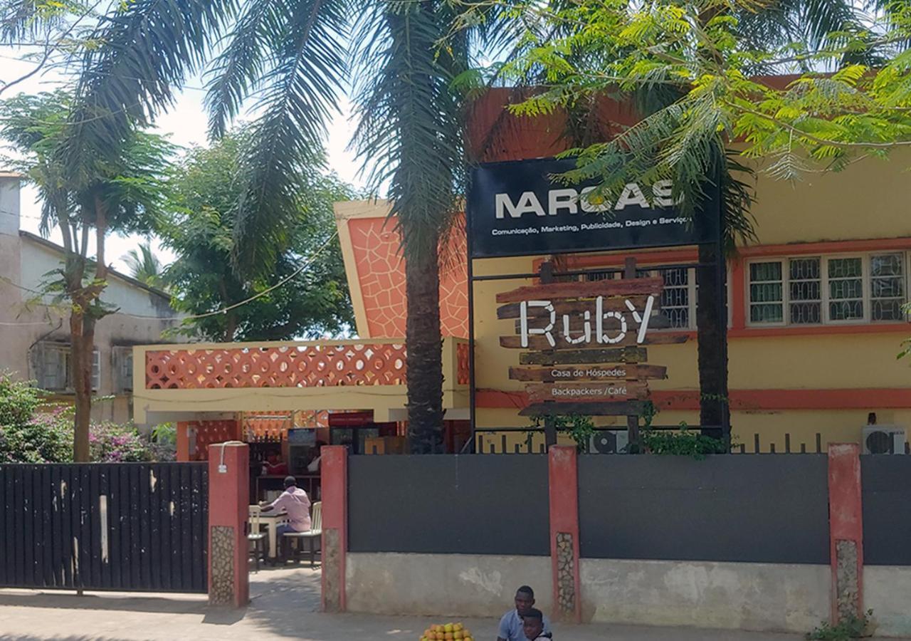 Ruby - Casa De Hospedes - Backpackers Нампула Экстерьер фото